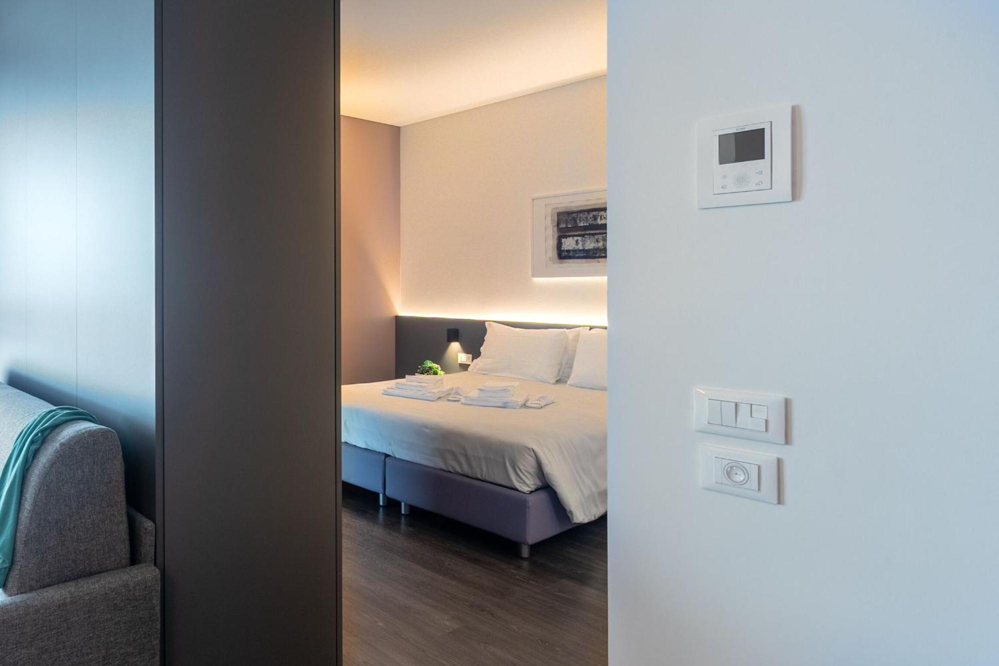 Htm Venice Suite By Halldis Местре Экстерьер фото