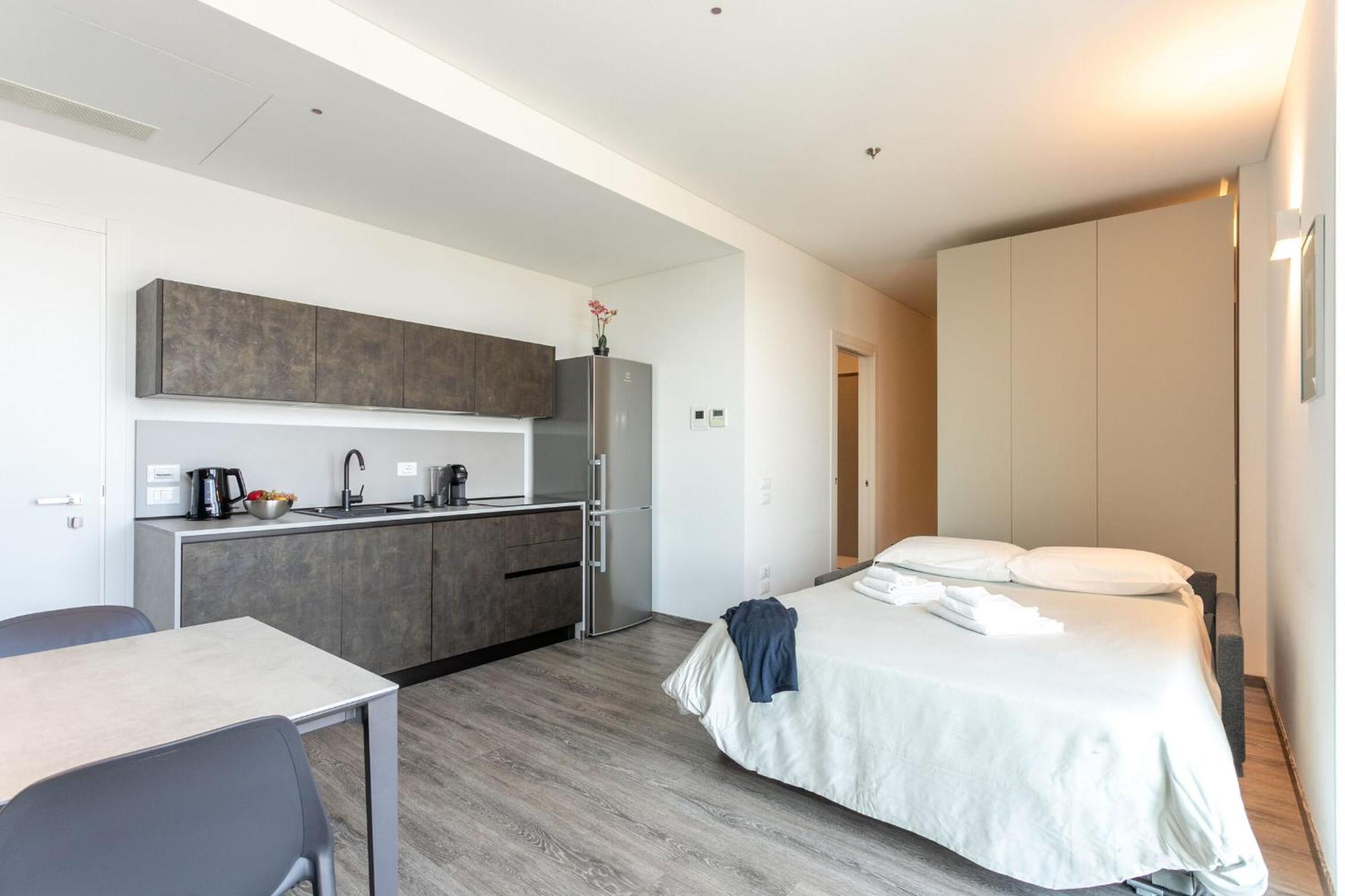 Htm Venice Suite By Halldis Местре Экстерьер фото